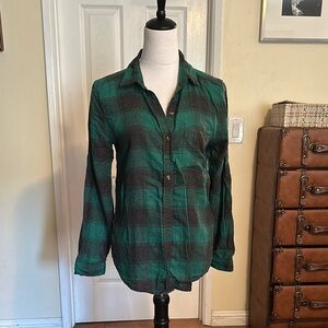 Green and Black Plaid Button-Up Shirt